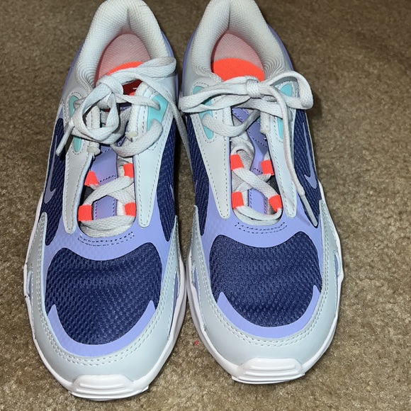 Brand new Nike air max bolt sneakers - Picture 2 of 5
